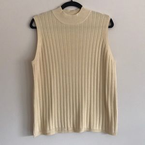Karen Kane sleeveless sweater